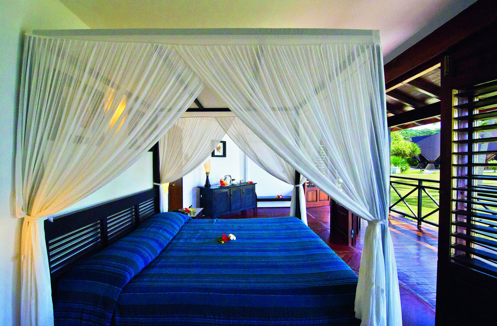 New Emerald Cove Hotel Baie Sainte Anne Luaran gambar