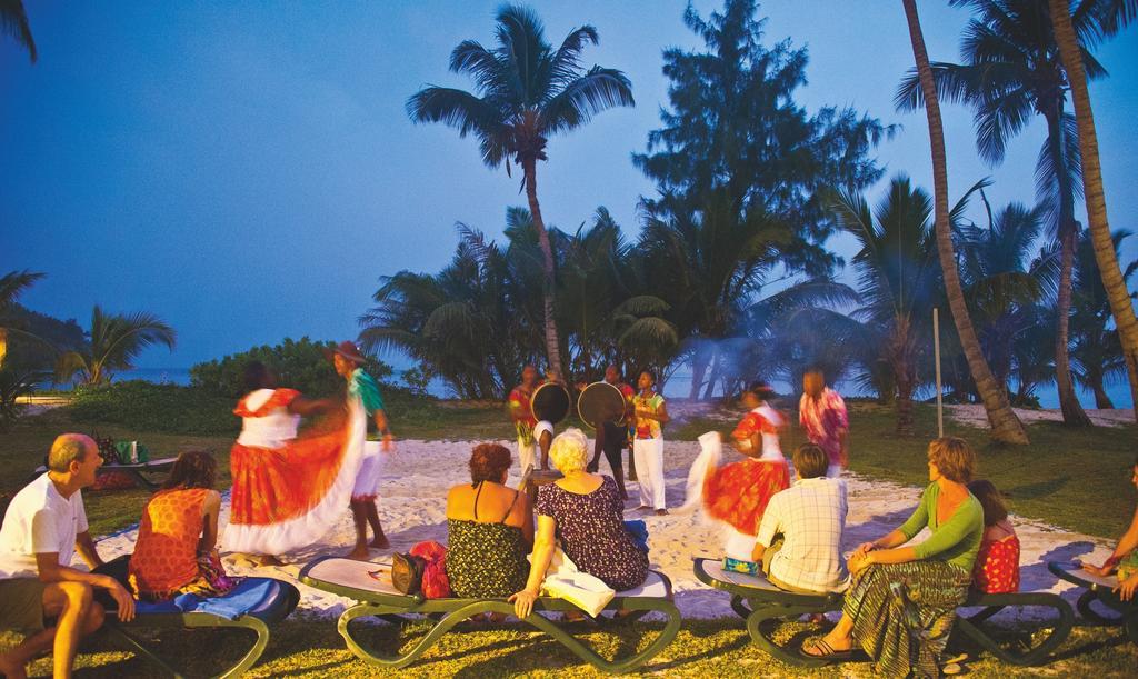 New Emerald Cove Hotel Baie Sainte Anne Luaran gambar