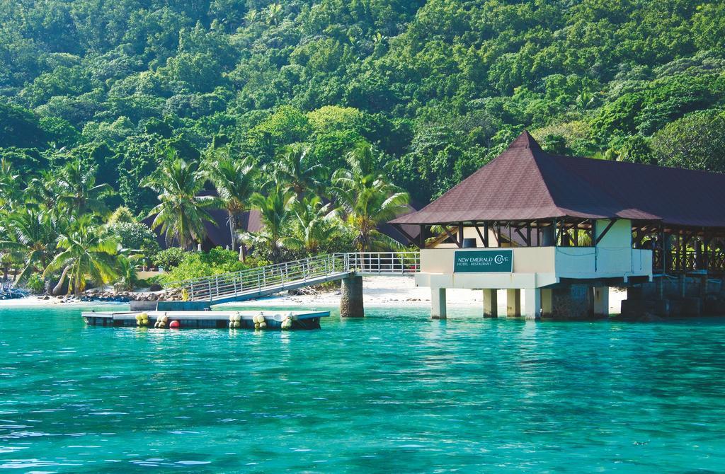 New Emerald Cove Hotel Baie Sainte Anne Luaran gambar